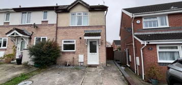 2 bed end terrace house to rent