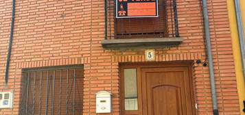 Casa o chalet independiente en venta en calle la Plata, 5