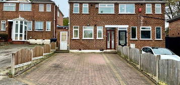 2 bedroom semi-detached house for sale