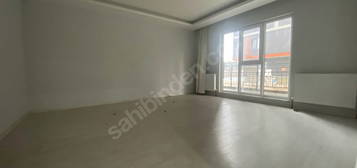 HAVUZLU K.OTOPARKLI 7/24 GÜVENLİKLİ SİTEDE 2+1 SATILIK DAİRE