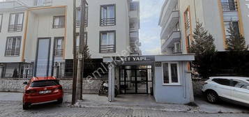 Kartepe Ataevler mah.'de Satlk 3+1 daire