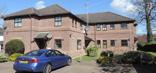 2 bed flat to rent