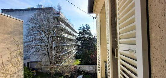 Location appartement 2 pièces 45 m²