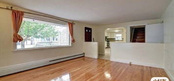 206 Adams St Unit 206A, Newton, MA 02458