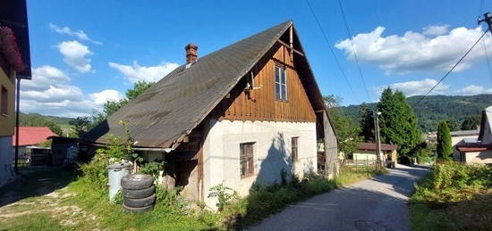 Starší rodinný dom v obci Čierne - ZNÍŽENÁ CENA