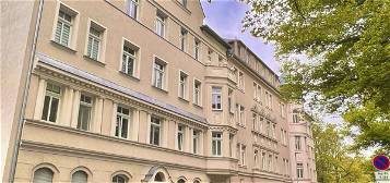Universitäts-und Zentrumsnahe Altbauwohnung m. Balkon in Chemnitz