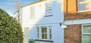 4 bedroom terraced house