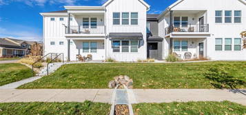 1820 Iron Wheel Dr Unit 3, Windsor, CO 80550