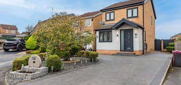 3 bed detached house for sale