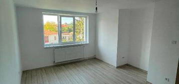 Apartament 2 camere Campulung Muscel renovat complet