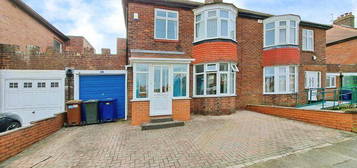 3 bedroom semi-detached house