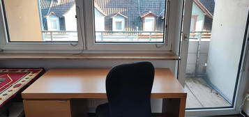 Möbliertes Appartement, 20 qm mit Balkon, in Toplage in Kaiserslautern zu vermieten.