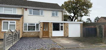 3 bedroom semi-detached house for sale