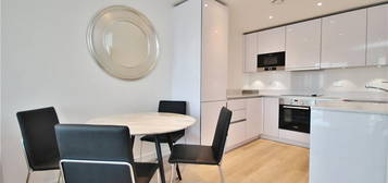 2 bed flat to rent