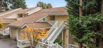 2610 118th Ave SE Unit 5-303, Bellevue, WA 98005