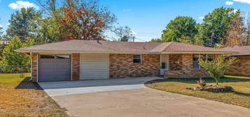 5145 Harvard Dr, Bartlesville, OK 74006