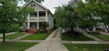 1307 Marlowe Ave #UP, Lakewood, OH 44107