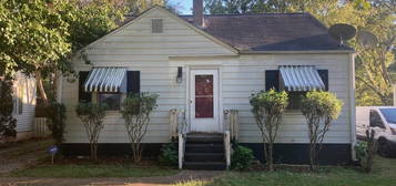 207 Ivy Ave, Hueytown, AL 35023