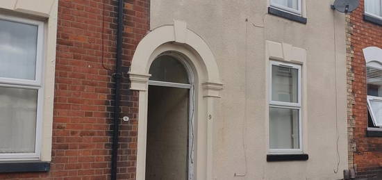 1 bedroom terraced house to rent