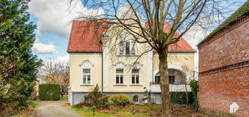 Der Traum von der eigenen Villa! Großes Anwesen mit großzügigem Grundstück in Bensdorf