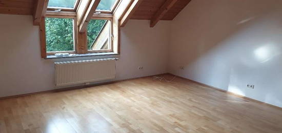 Dachgeschßwohnung 52 m² Pucking