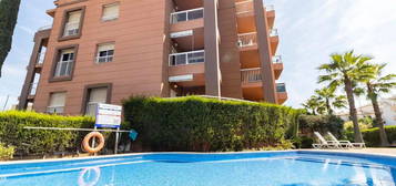 Arrendamento de Apartamento T2  na rua dos Três Castelos