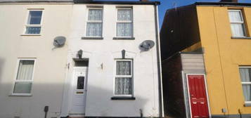 2 bedroom terraced house