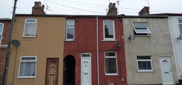 2 bedroom terraced house