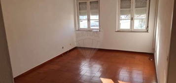 Apartamento T2 para arrendamento