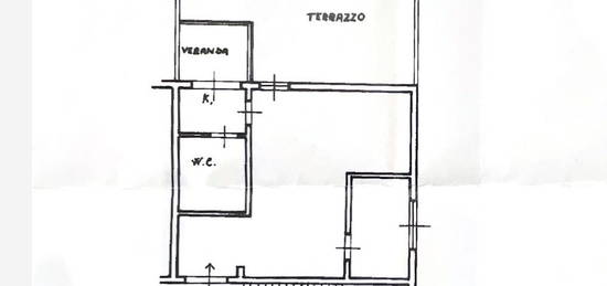 Attico/mansarda in Via Rosa Govona