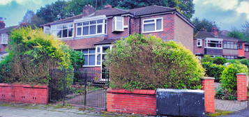 4 bed flat for sale