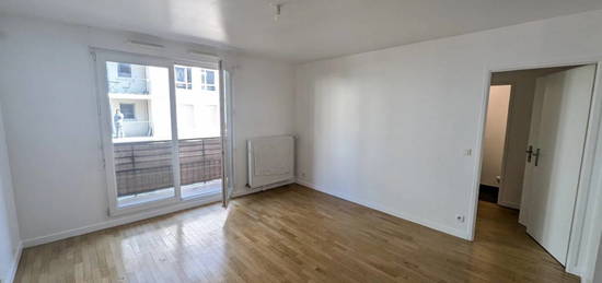 Appartement  à louer, 3 pièces, 2 chambres, 56 m²