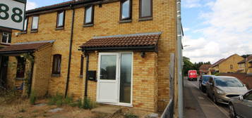 End terrace house to rent in Botwell Common Road, Hayes UB3