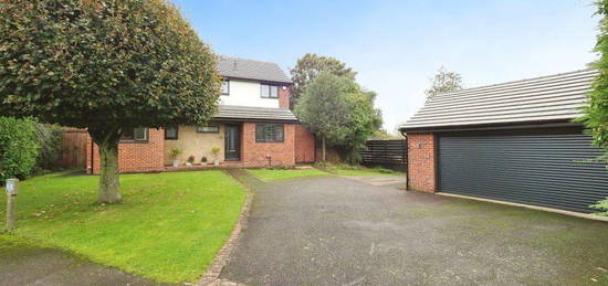 4 bed detached house for sale