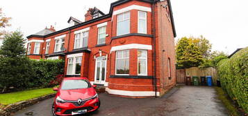 5 bedroom semi-detached house for sale