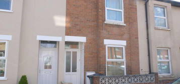 1 bedroom ground floor flat