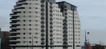 Flat to rent in Masshouse Plaza, Birmingham B5