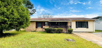 704 Woods St, Minden, LA 71055