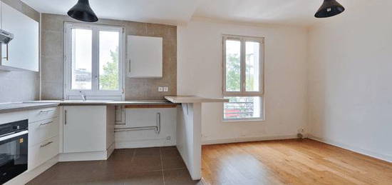 Location appartement 4 pièces 61 m²