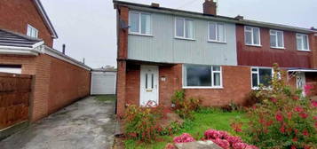 2 bedroom semi-detached house for sale