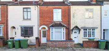 4 bedroom terraced house