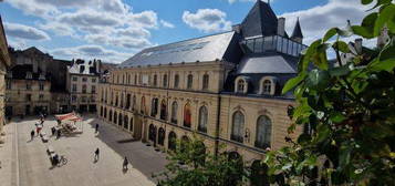 Dijon theatre appartement 4 pieces ascenseur