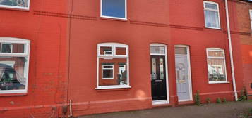 2 bedroom terraced house