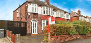 3 bed semi-detached house for sale