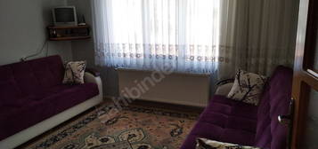 Merkezde Eşyalı 1+1 Temiz kiralık daire