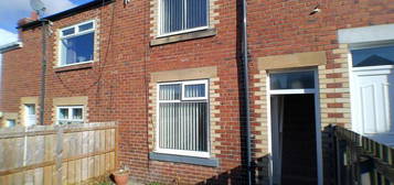 2 bed terraced house for sale