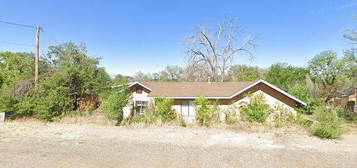 306 Mineral St, Santa Clara, NM 88026