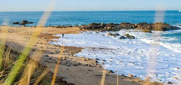 T2 em Canidelo, a 150 mts da Praia de Salgueiros, Varanda, Impecavel