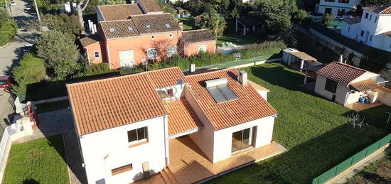 Villa 1 étage  à vendre, 5 pièces, 3 chambres, 112 m²