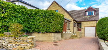 4 bed detached house for sale